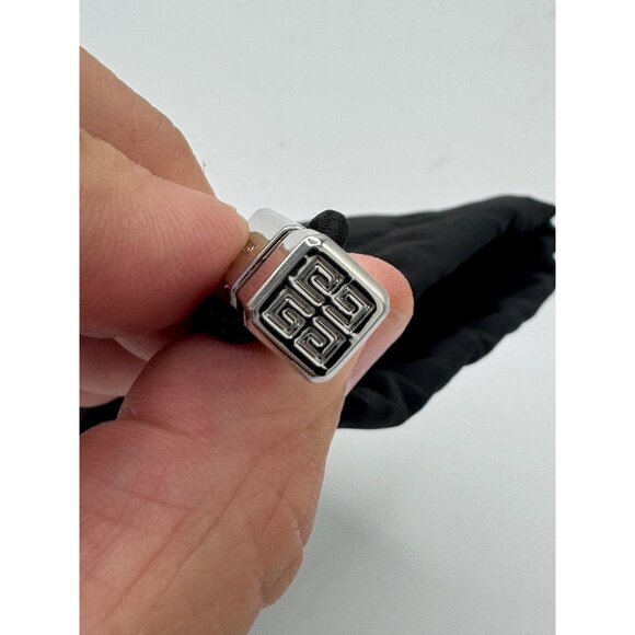 Givenchy Pouch - Picture 4 of 4